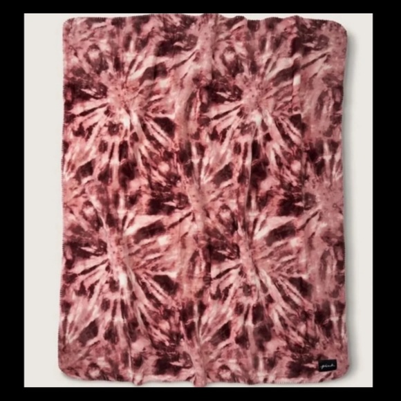 💕ⓅⒾⓃⓀ ⓋⓈ Tie Dye Sherpa Blanket NWT💕 - Picture 5 of 7